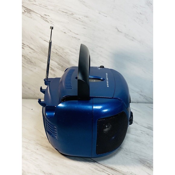 Vintage Digitech AM/FM Cassette Player NEW battery operated only - Picture 4 of 11